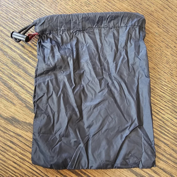 Hunter 5.5"×7" Drawstring Pouch - Picture 2 of 4